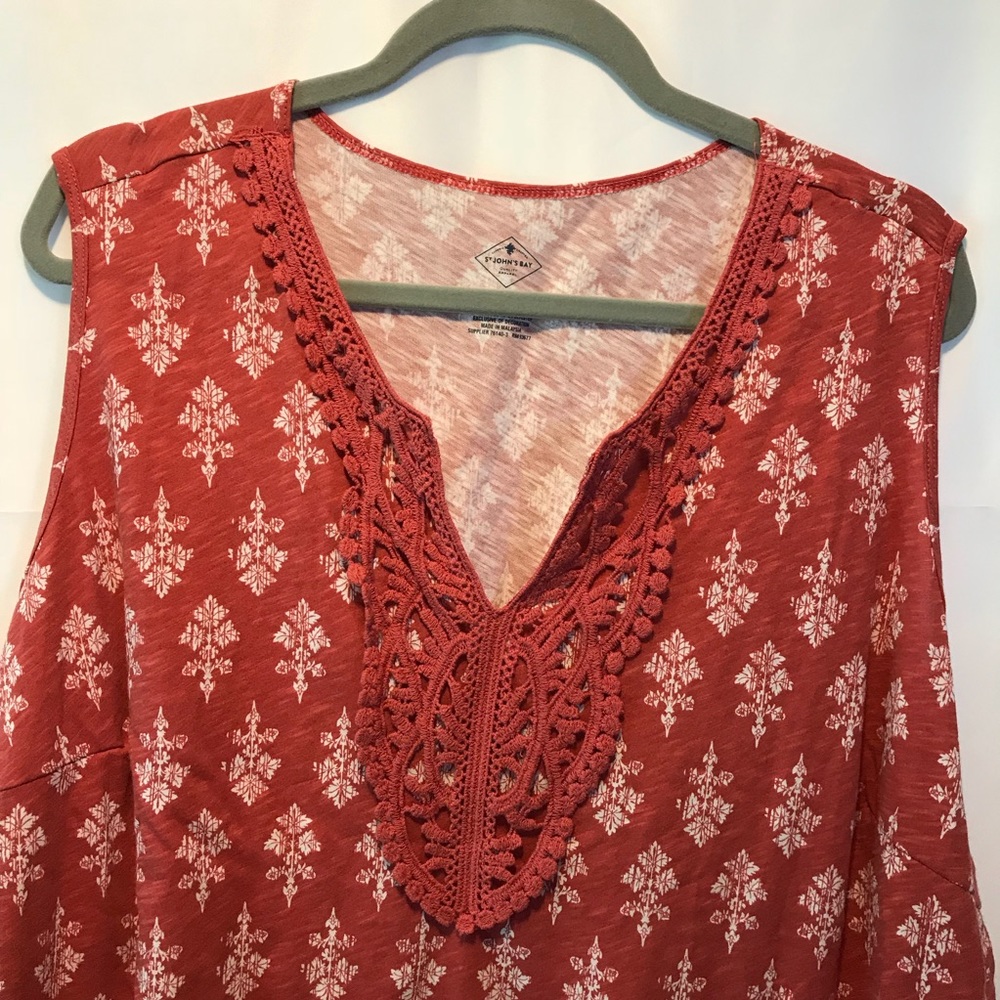 Embroidery on this Rust Color Tank! - Picture 2 of 6